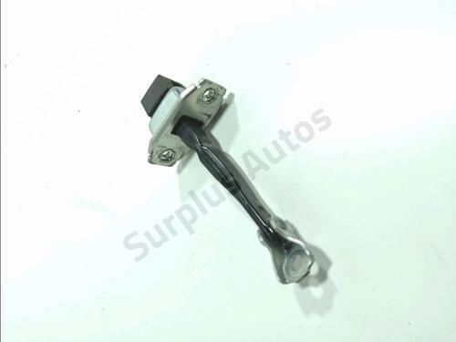 drhngseldrbegrnser-citroen-c4-aircross-2010-31938754 main image