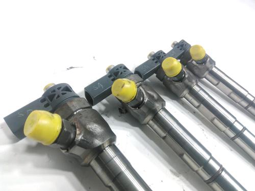 Injector VW GOLF VII (5G1, BQ1, BE1, BE2) 2.0 GTD | BP28221479M100 