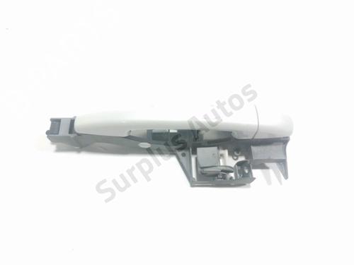 Used Front right exterior door handle PEUGEOT 3008 I MPV (0U_) 2.0 HDi Hybrid4 (0URHCA) (200 hp) 30367502