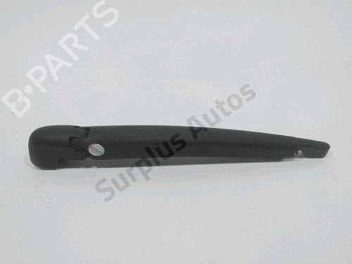 Used Rear windshield wiper arm Rear windshield wiper arm 37789679 37789679