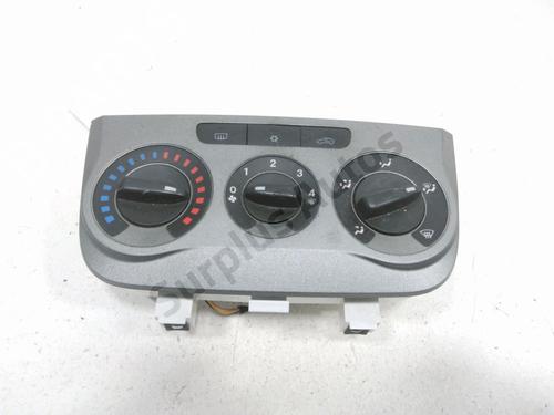 AC-Styringsenhed/Manøvreenhed FIAT GRANDE PUNTO (199_) 1.2 (65 hp) 30988711