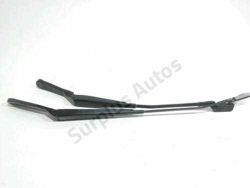 Used Front windshield wiper arm Front windshield wiper arm 30585101 30585101