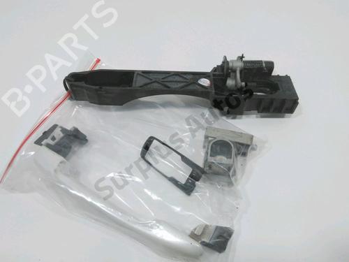 front-right-exterior-door-handle-nissan-qashqai-i-j10-nj10-2006-2007-2008-2009-2010-2011-2012-2013-2014-2015-31664159 main image