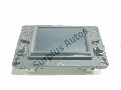 Used Radio Radio 37770129 37770129