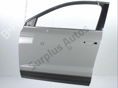Używane Drzwi przednie lewe SKODA KAROQ (NU7, ND7) 1.5 TSI (150 hp) 31986754