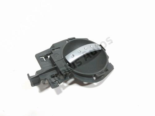 Used Front left interior door handle Front left interior door handle 28243404 28243404