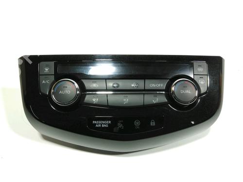 AC-Styringsenhed/Manøvreenhed NISSAN QASHQAI II SUV (J11, J11_) 1.6 dCi (130 hp) 28227742