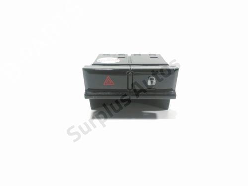 Bouton de warning FIAT 500e (332_) Elektro (FA1) (95 hp) 31635798