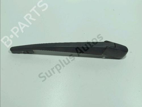 Used Rear windshield wiper arm Rear windshield wiper arm 37789681 37789681