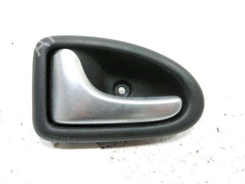 Venstre bak invendig håndtak RENAULT CLIO II (BB_, CB_) 1.5 dCi (B/CB3M) (64 hp) 30999991