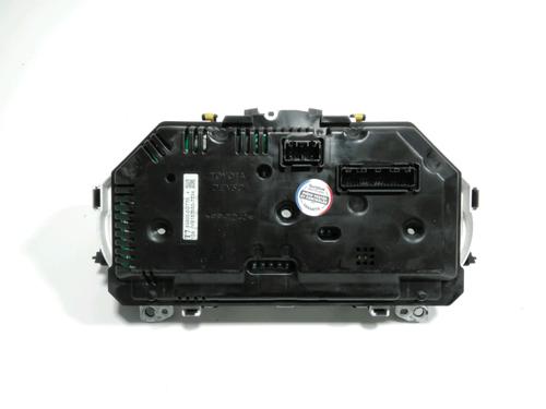 Instrument cluster TOYOTA YARIS (_P13_) 1.5 Hybrid (NHP130_, NHP130) | BP28230437C47