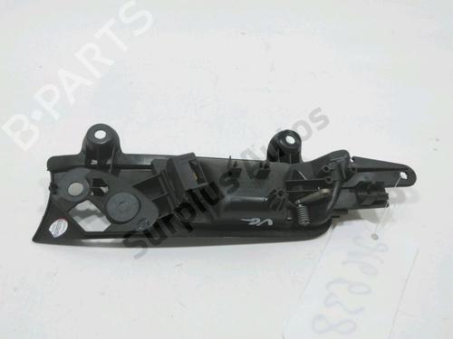 Front left interior door handle AUDI A4 B6 Convertible (8H7) 2.5 TDI | BP30996476I13 - Image 2