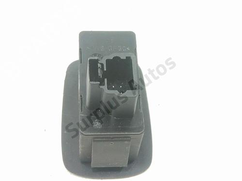 Left rear window switch PEUGEOT 307 CC (3B) 2.0 HDi 135 | BP40214104I29 - Image 3