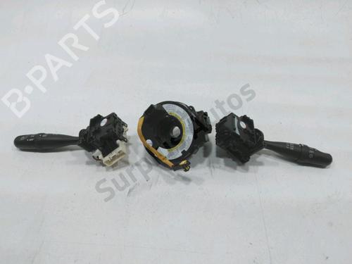 Used Steering wheel controls SUZUKI SWIFT III (MZ, EZ) 1.3 (RS413, ZC11S) (92 hp) 31607935