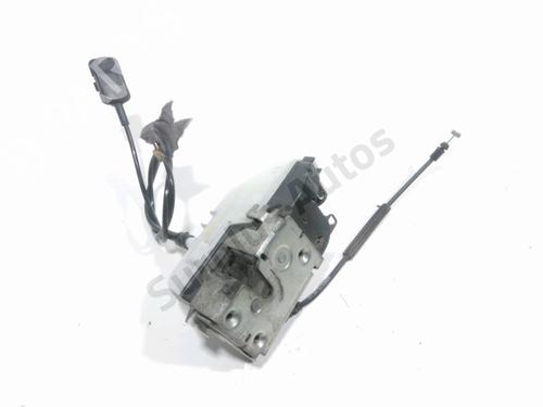 Używane Zamek drzwi przednich prawych RENAULT TWINGO II (CN0_) 1.5 dCi (CN0E) (64 hp) 29858591