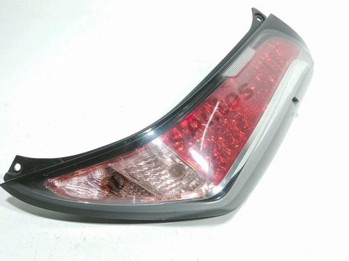 right-taillight-toyota-aygo-_b4_-2014-38982018 main image