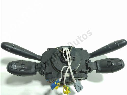 steering-wheel-controls-peugeot-307-3ac-2000-2001-2002-2003-2004-2005-2006-2007-2008-2009-2010-2011-2012-36105437 main image
