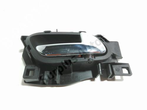 Used Front right interior door handle Front right interior door handle 30524788 30524788