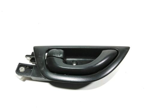 Used Front left interior door handle Front left interior door handle 28243026 28243026