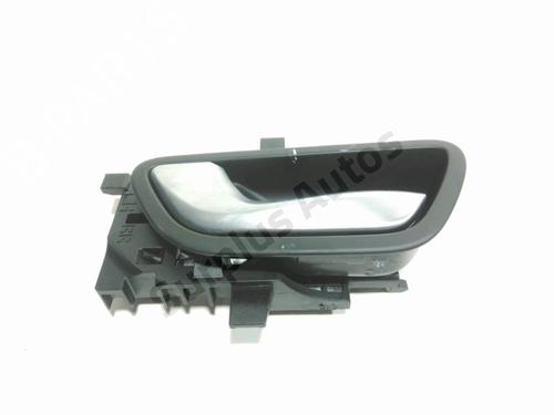 Used Rear left interior door handle Rear left interior door handle 37780001 37780001