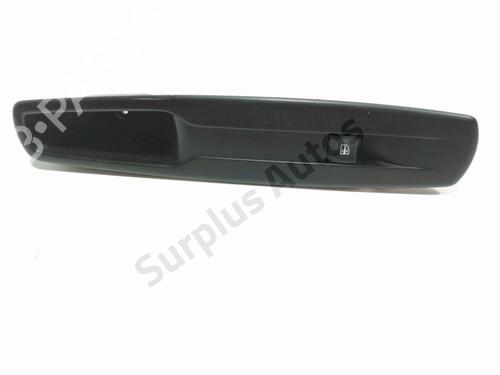 Høyre Foran elrute bryter RENAULT MEGANE III Hatchback (BZ0/1_, B3_) 1.5 dCi (BZ09, BZ0D, BZ1W, BZ29, BZ14) (110 hp) 28238898