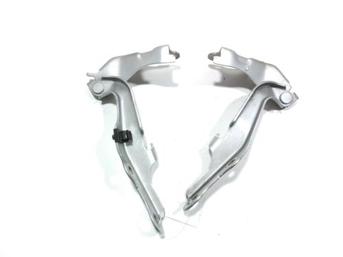 Used Hinge/Door check strap TOYOTA RAV 4 II (_A2_) 2.0 D 4WD (CLA20_, CLA21_, CLA20R, CLA21R) (116 hp) 28237536