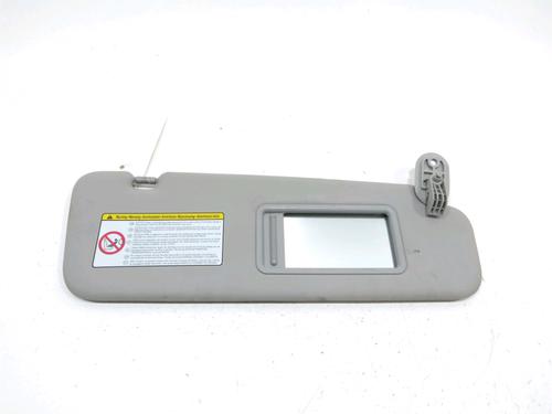 Used Right sun visor Right sun visor 37784766 37784766