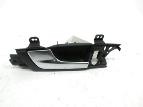 Used Front left interior door handle AUDI A3 Sportback (8PA) 1.6 TDI (105 hp) 30996442