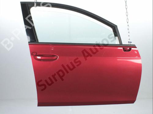 right-front-door-vw-golf-viii-cd1-da1-2019-33034497 main image