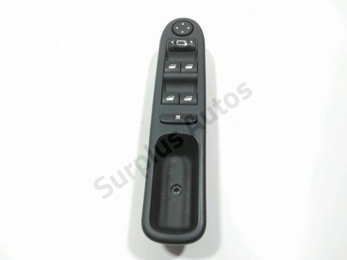 Used Left front window switch PEUGEOT 307 CC (3B) 1.6 16V (110 hp) 28249702