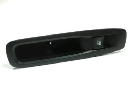 Used Left rear window switch Left rear window switch RENAULT MEGANE IV Hatchback (B9A/M/N_) 1.5 dCi 110 (B9A3) (110 hp) 28255550 28255550