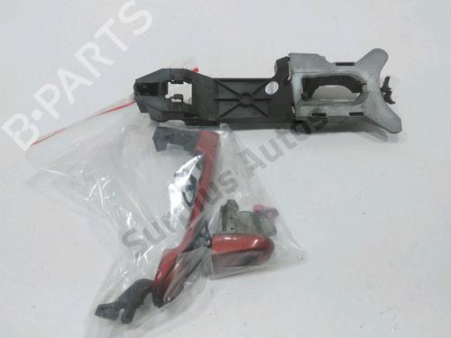 front-left-exterior-door-handle-nissan-note-e11-ne11-2005-2006-2007-2008-2009-2010-2011-2012-2013-34232368 main image