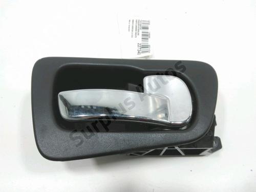 Used Rear right interior door handle Rear right interior door handle 30999917 30999917