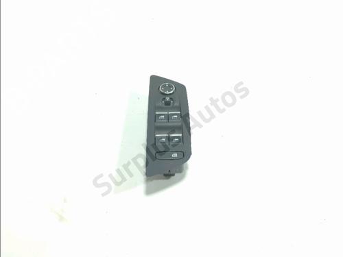 Venstre fortil elrude kontakt Venstre fortil elrude kontakt PEUGEOT 508 SW II (FC_, FJ_, F4_) Hybrid 224 (F45GQU) (224 hp) 39737507 39737507