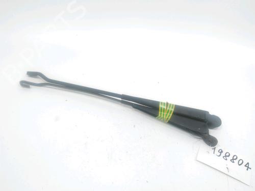 Used Front windshield wiper arm FORD FIESTA IV (JA_, JB_) 1.3 i (60 hp) 31007795