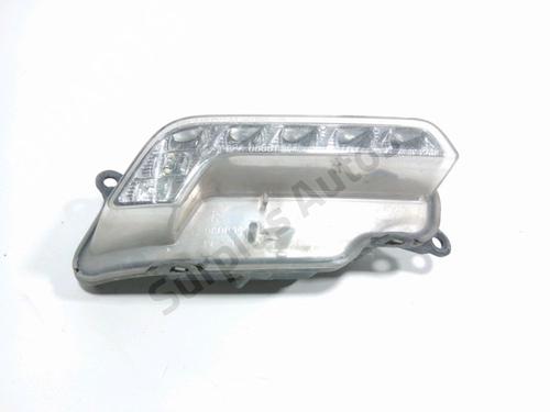 Used Right daytime light Right daytime light 37628307 37628307