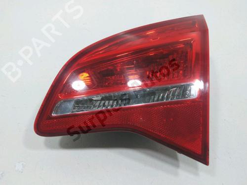 Used Right tailgate light OPEL MERIVA B MPV (S10) 1.4 (75) (120 hp) 31005801
