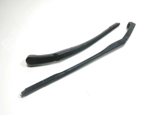 Used Front windshield wiper arm HONDA CIVIC VIII Hatchback (FN, FK) 2.2 CTDi (FK3) (140 hp) 28271763