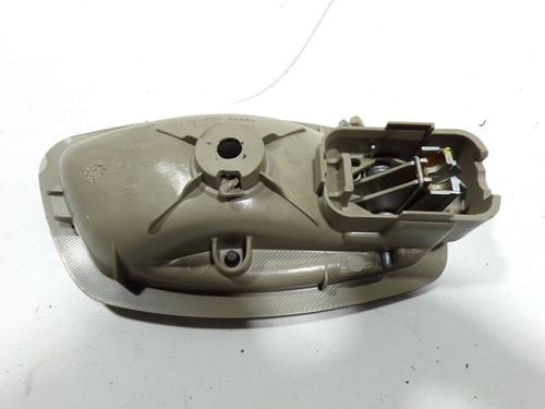 Venstre bak invendig håndtak RENAULT MEGANE III Hatchback (BZ0/1_, B3_) 1.5 dCi (BZ09, BZ0D, BZ1W, BZ29, BZ14) | BP29858986I15 