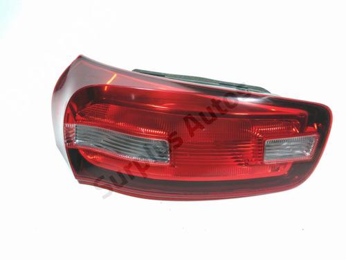 left-taillight-citroen-c4-picasso-ii-2013-32742521 main image
