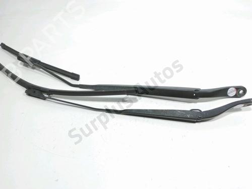 Used Front windshield wiper arm Front windshield wiper arm RENAULT MEGANE III Hatchback (BZ0/1_, B3_) 1.5 dCi (BZ09, BZ0D, BZ1W, BZ29, BZ14) (110 hp) 35893779 35893779