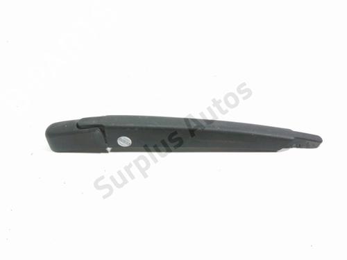 Used Rear windshield wiper arm Rear windshield wiper arm NISSAN PULSAR Hatchback (C13) 1.5 dCi (110 hp) 36352118 36352118