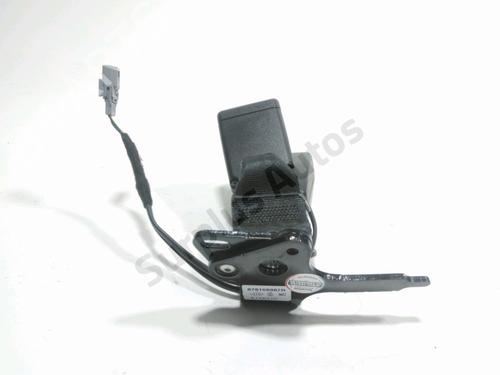 Used Seat buckle RENAULT CLIO IV (BH_) 1.5 dCi 90 (90 hp) 31986510