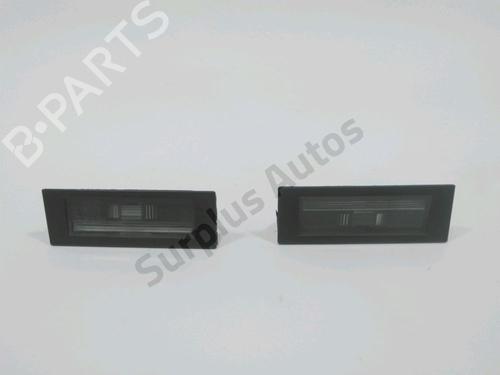 Luz matrícula FIAT 500L (351_, 352_) 1.3 D Multijet (199LXY1A, 199LXY11) (84 hp) 31368338