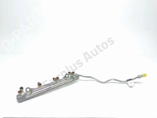 Used Injection rail Injection rail TOYOTA AURIS (_E15_) 1.8 Hybrid (ZWE150_, ZWE150R) (136 hp) 40059094 40059094
