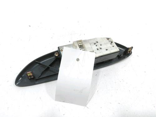 Left front window switch TOYOTA YARIS (_P1_) 1.4 D-4D (NLP10_, NLP10R) | BP30999016I27