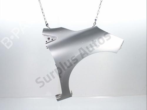 Used Right front fenders Right front fenders 36854199 36854199