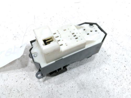 Left front window switch TOYOTA YARIS (_P9_) 1.4 D-4D (NLP90_, NLP90R) | BP30998906I27