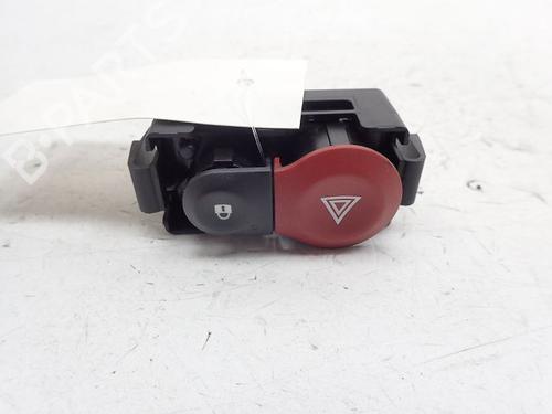 Used Warning switch RENAULT CLIO III Hatchback Van (SB_, SR_) [2005-2025]  30989852