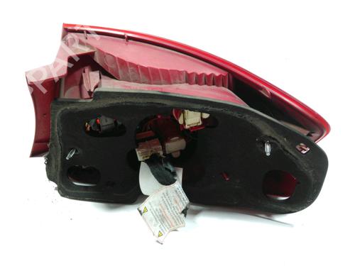 Left taillight PEUGEOT 407 (6D_) 2.0 HDi (6DRHRH) | BP28269798C34 